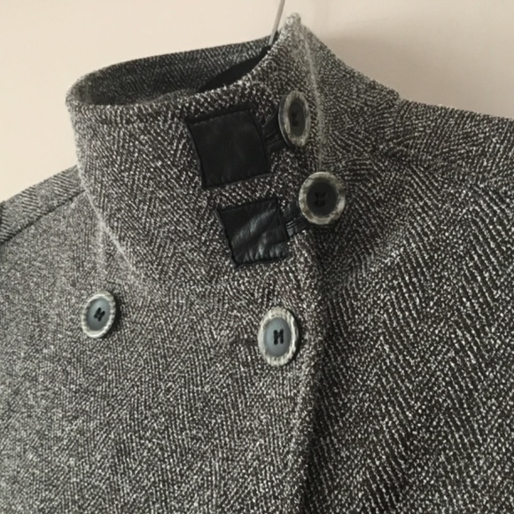 Jacket - Picture 4 of 4